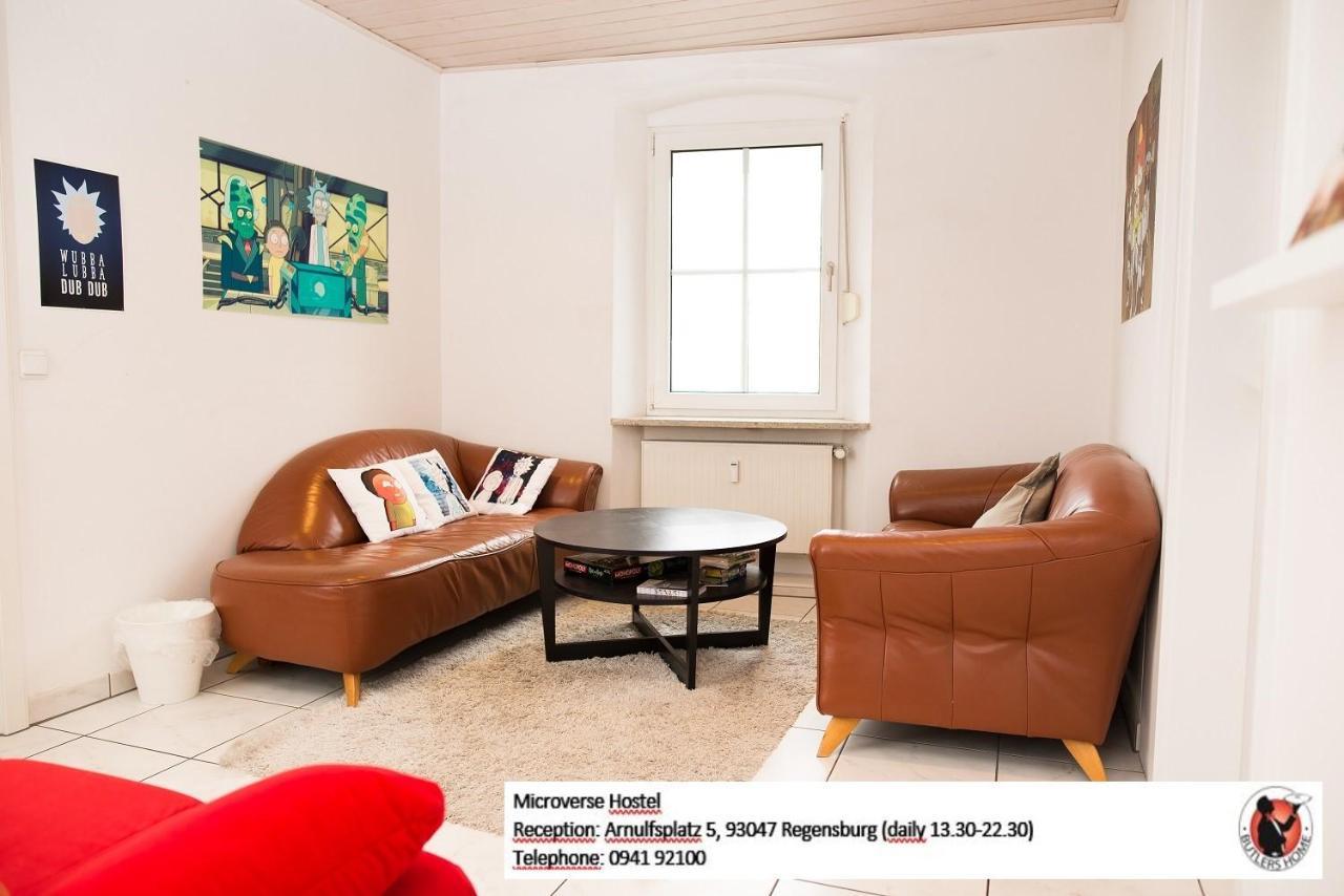 Microverse Hostel Регенсбург Экстерьер фото